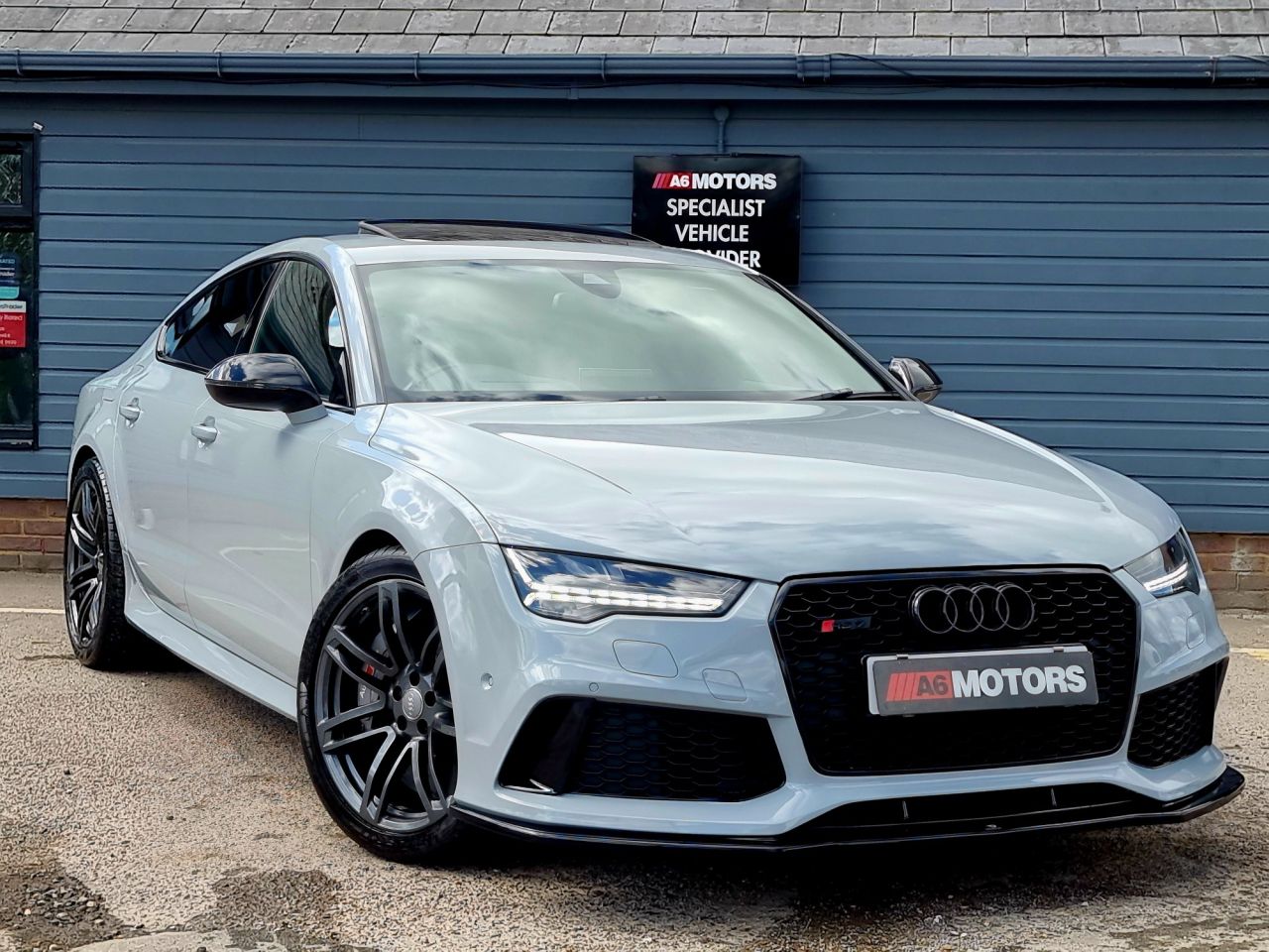 4.0 TFSI V8 Sportback 5dr Petrol Tiptronic quattro Euro 6 (s/s) (560 ps) Image