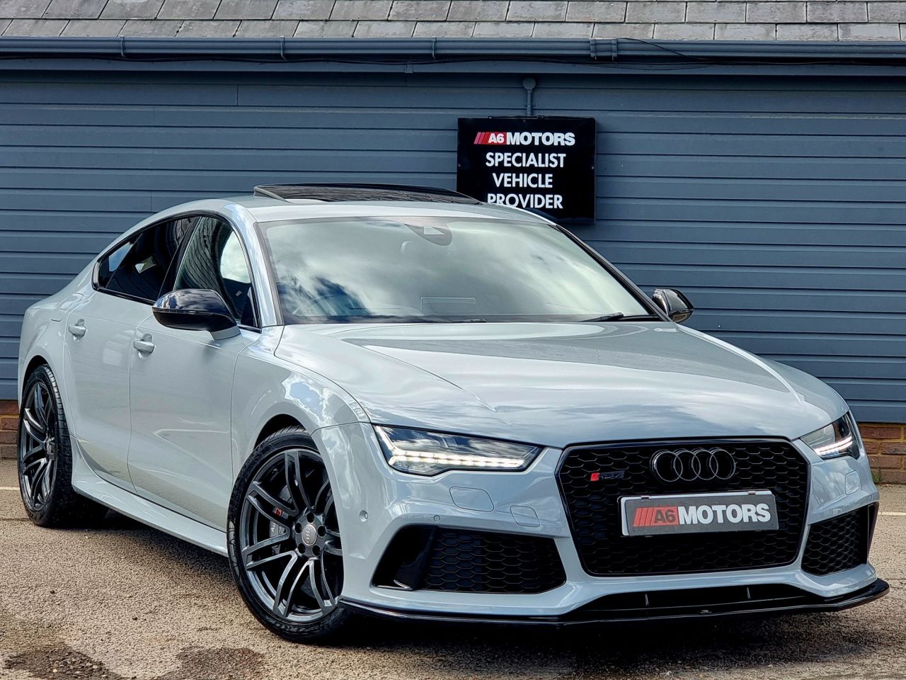 4.0 TFSI V8 Sportback 5dr Petrol Tiptronic quattro Euro 6 (s/s) (560 ps) Image