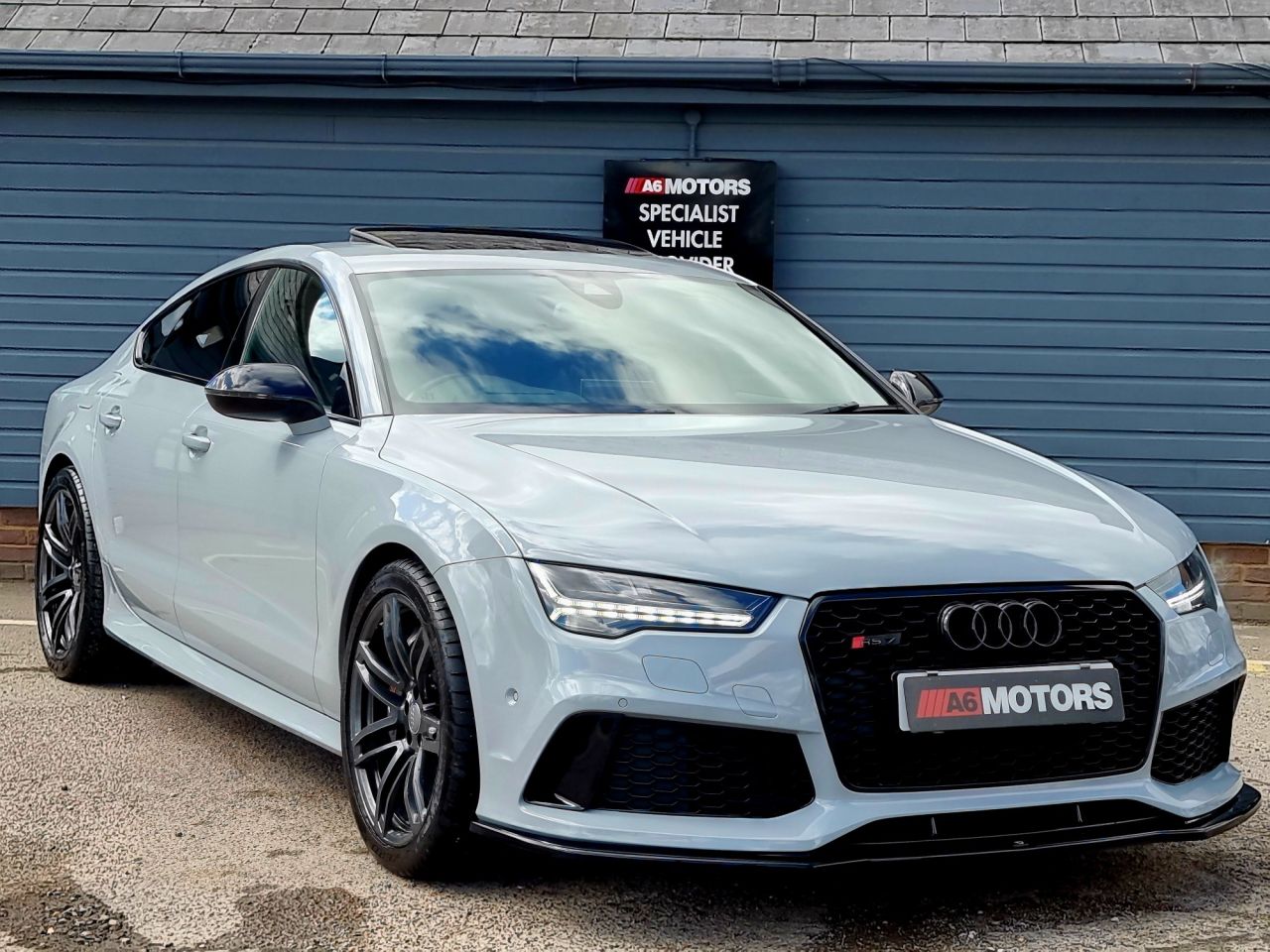 4.0 TFSI V8 Sportback 5dr Petrol Tiptronic quattro Euro 6 (s/s) (560 ps) Image