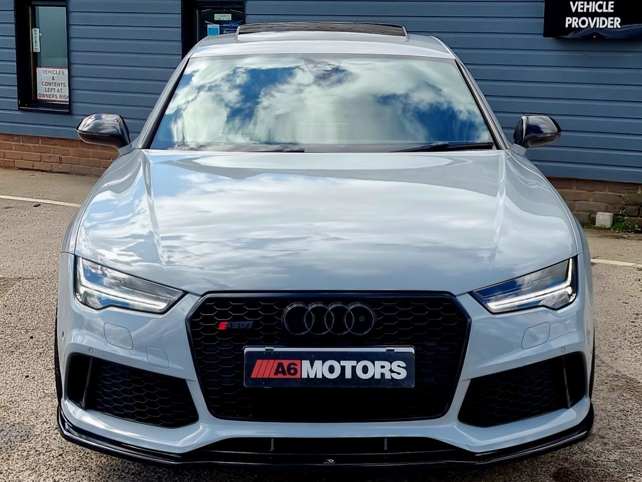 4.0 TFSI V8 Sportback 5dr Petrol Tiptronic quattro Euro 6 (s/s) (560 ps) Image