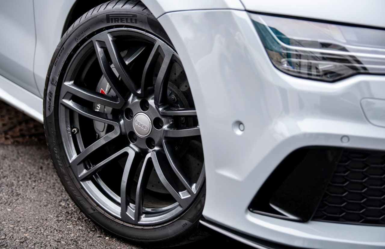 4.0 TFSI V8 Sportback 5dr Petrol Tiptronic quattro Euro 6 (s/s) (560 ps) Image