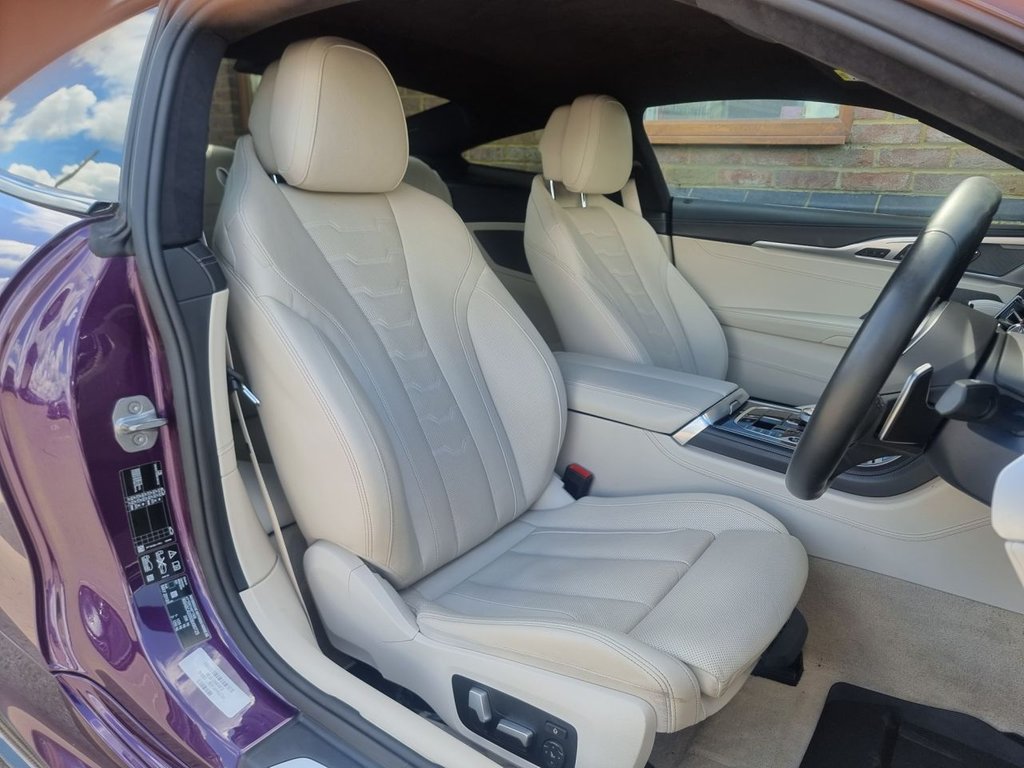 4.4 M850i V8 First Edition Coupe 2dr Petrol Steptronic xDrive Euro 6 (s/s) (530 ps) Image