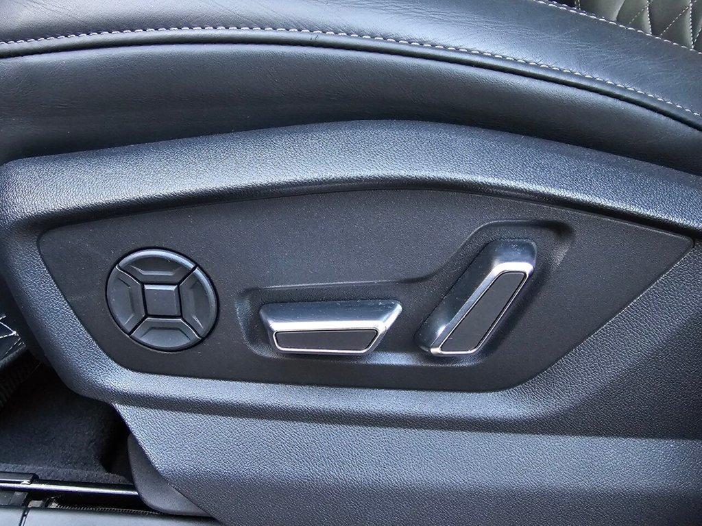 4.0 TDI V8 SUV 5dr Diesel Tiptronic quattro Euro 6 (s/s) (435 ps) Image