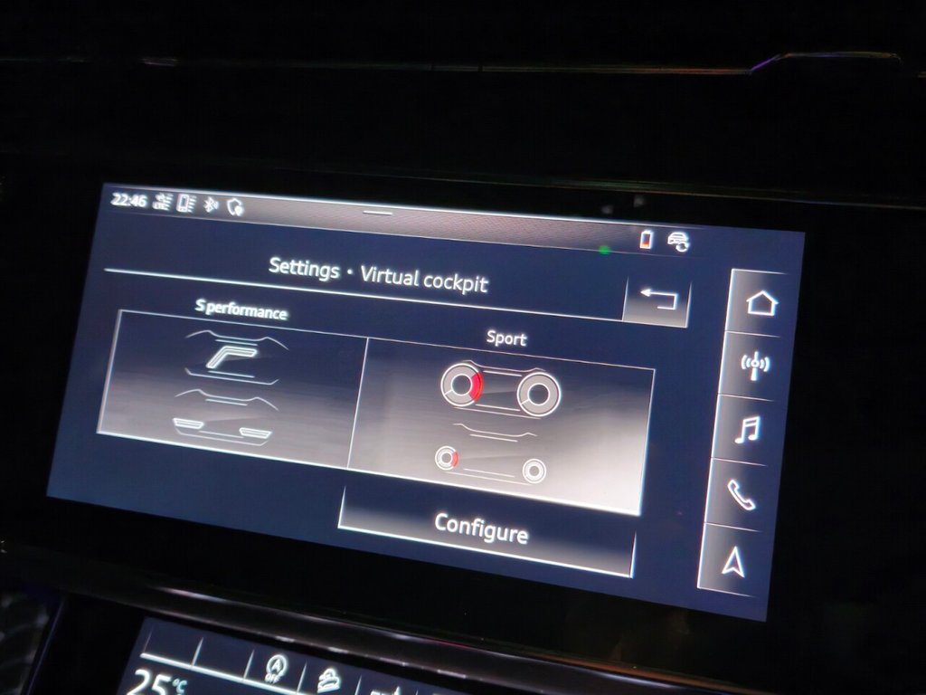 4.0 TDI V8 SUV 5dr Diesel Tiptronic quattro Euro 6 (s/s) (435 ps) Image
