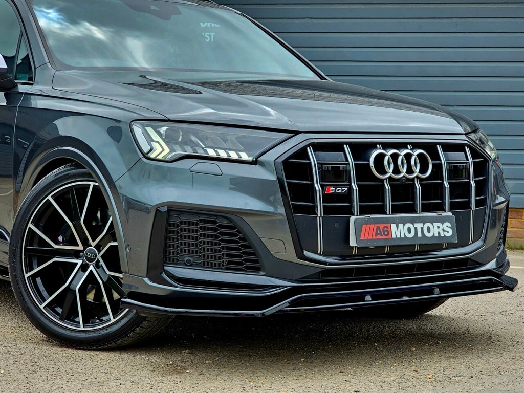 4.0 TDI V8 SUV 5dr Diesel Tiptronic quattro Euro 6 (s/s) (435 ps) Image
